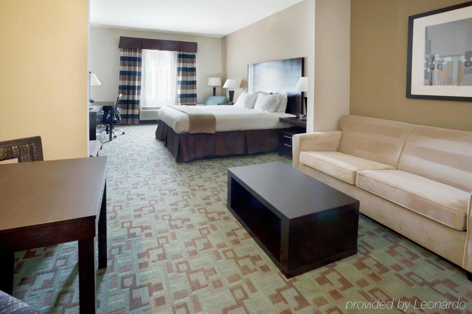 Express & Houston Nw Beltway 8-west Road By Ihg