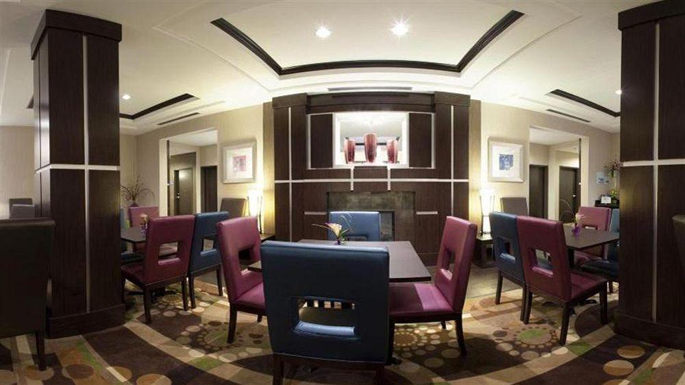 Hotel Express & Houston Nw Beltway 8-west Road By Ihg 2*