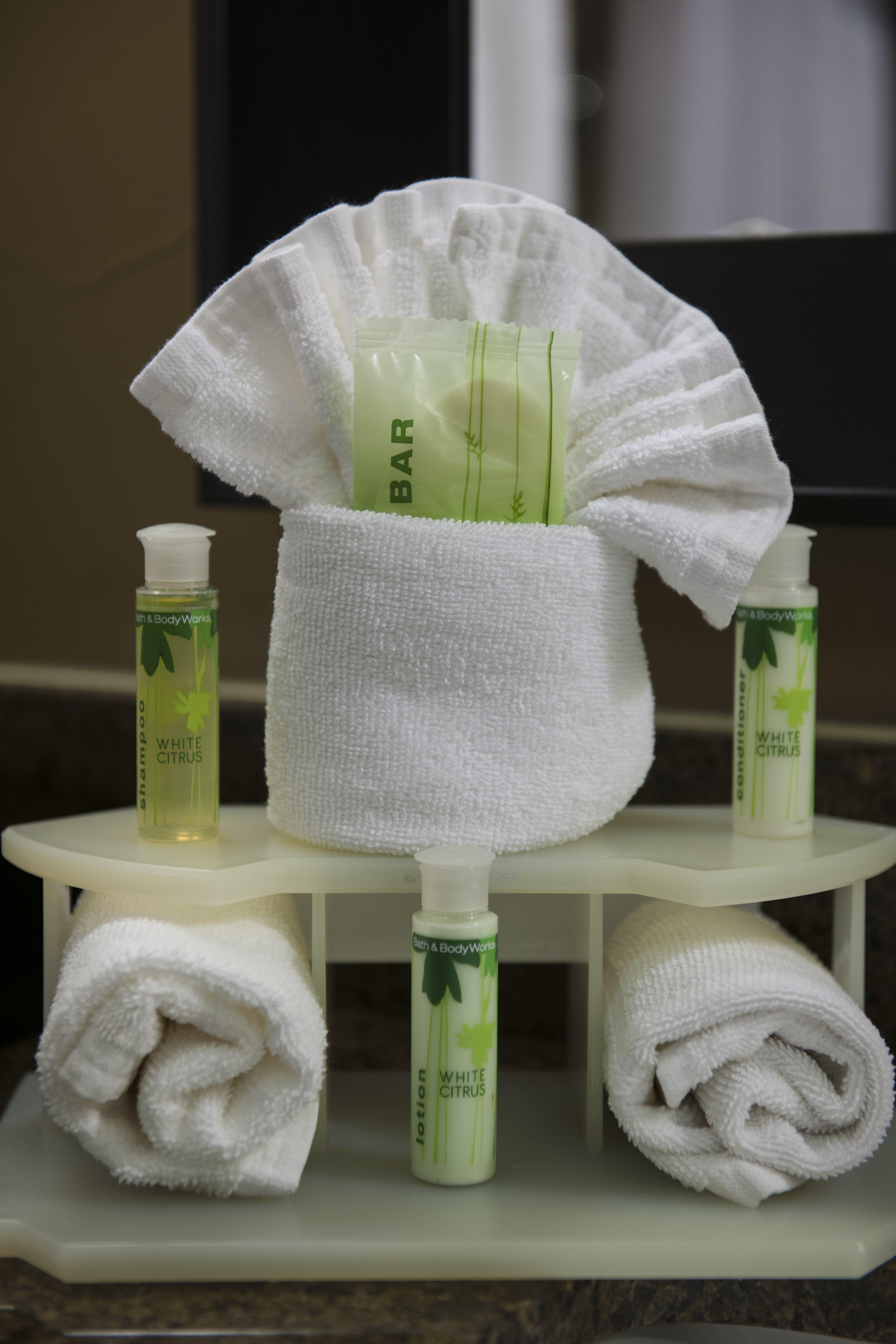 Express & Houston Nw Beltway 8-west Road By Ihg 2*