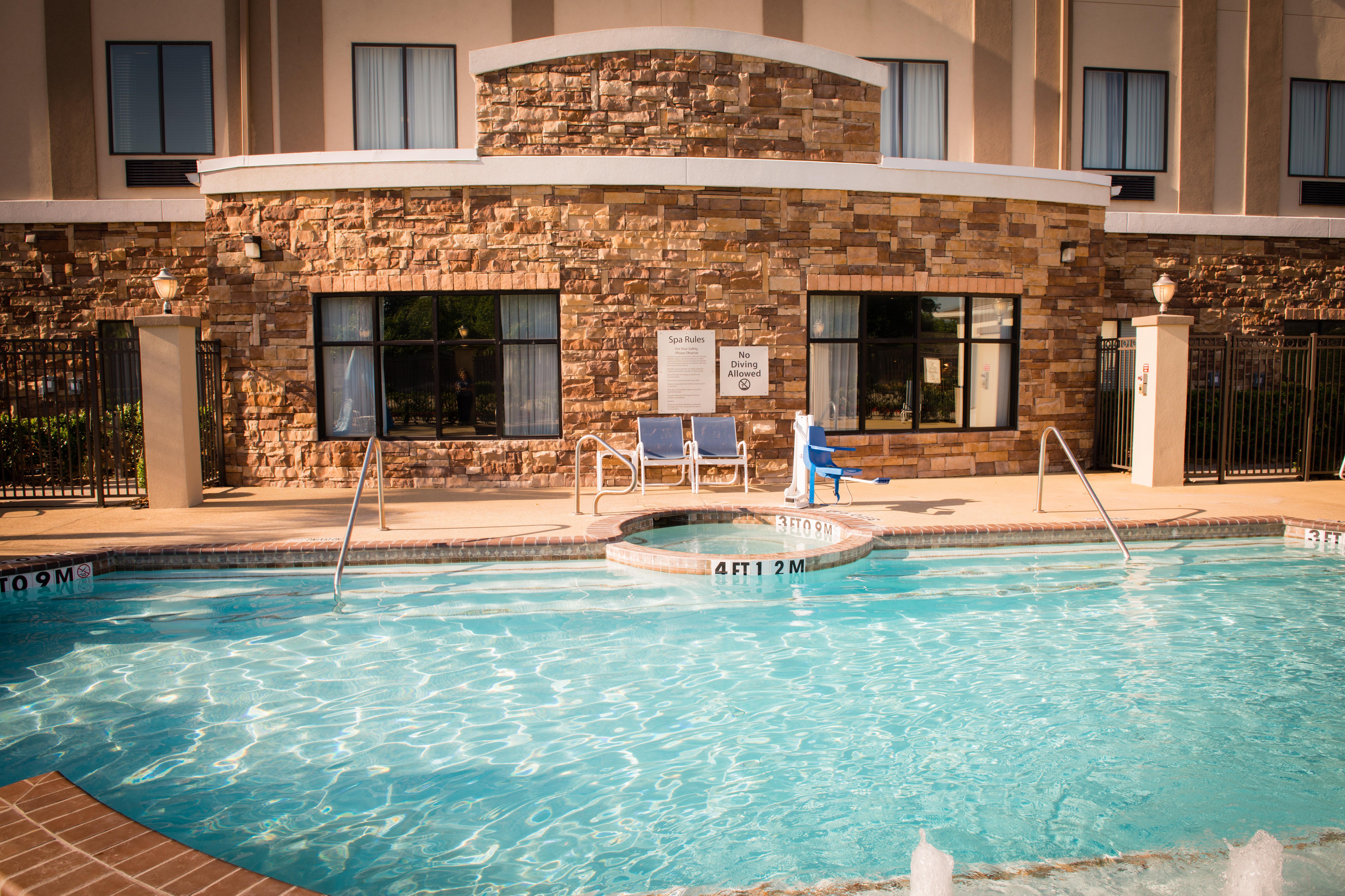 Express & Houston Nw Beltway 8-west Road By Ihg Hotel Jersey Village