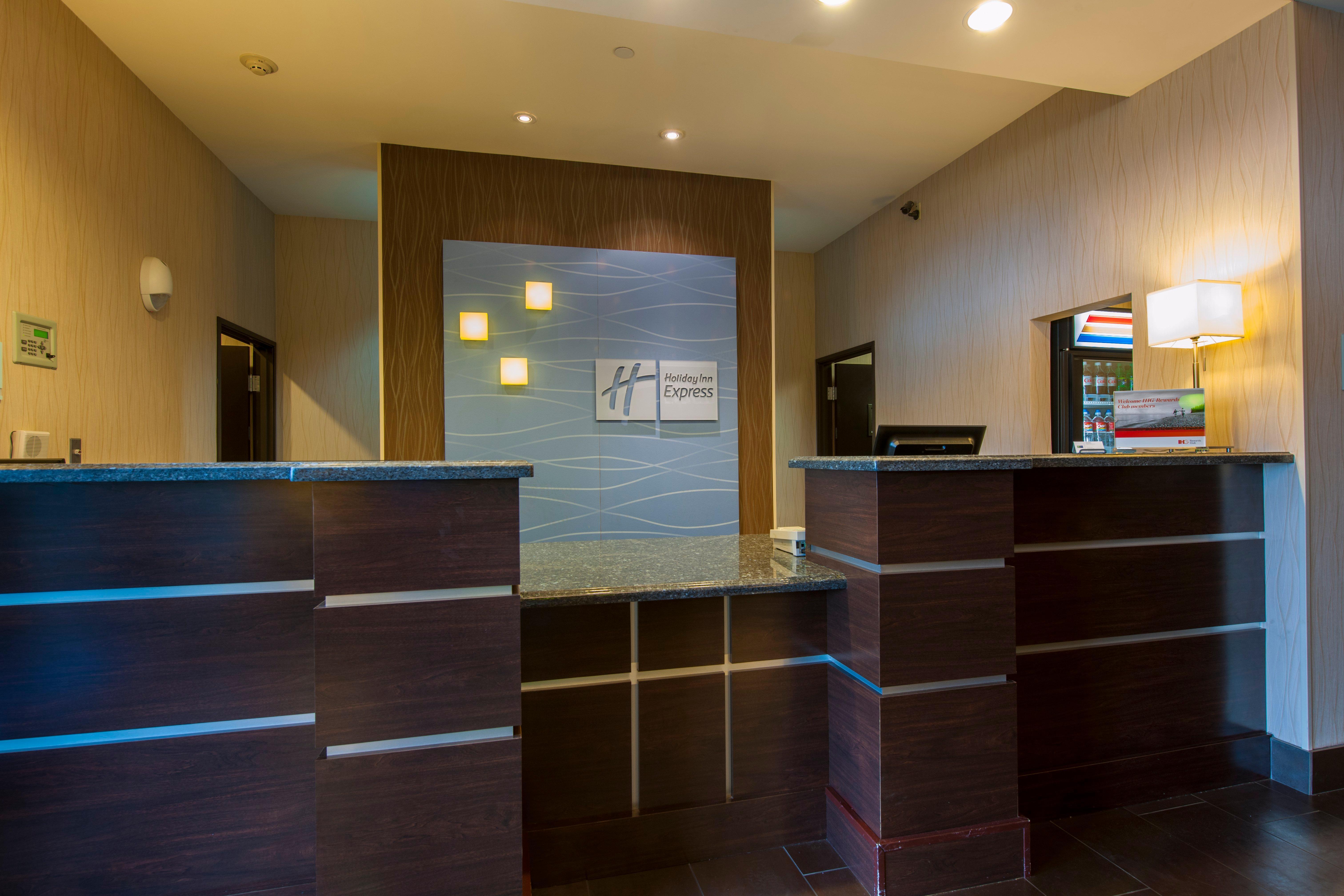 Hotel Express & Houston Nw Beltway 8-west Road By Ihg 2*