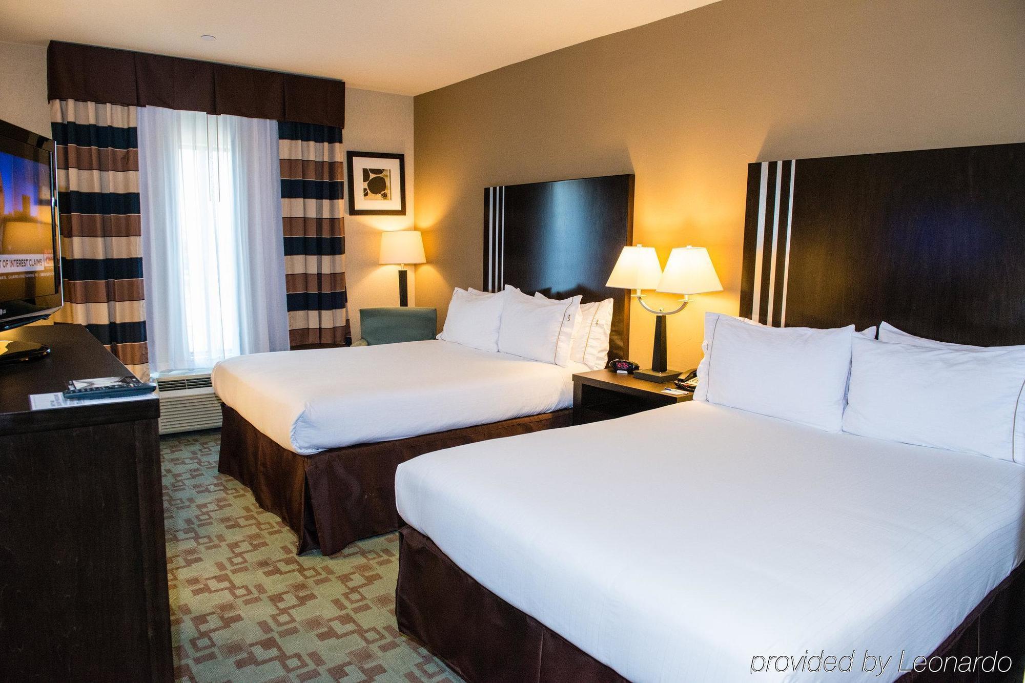 Express & Houston Nw Beltway 8-west Road By Ihg
