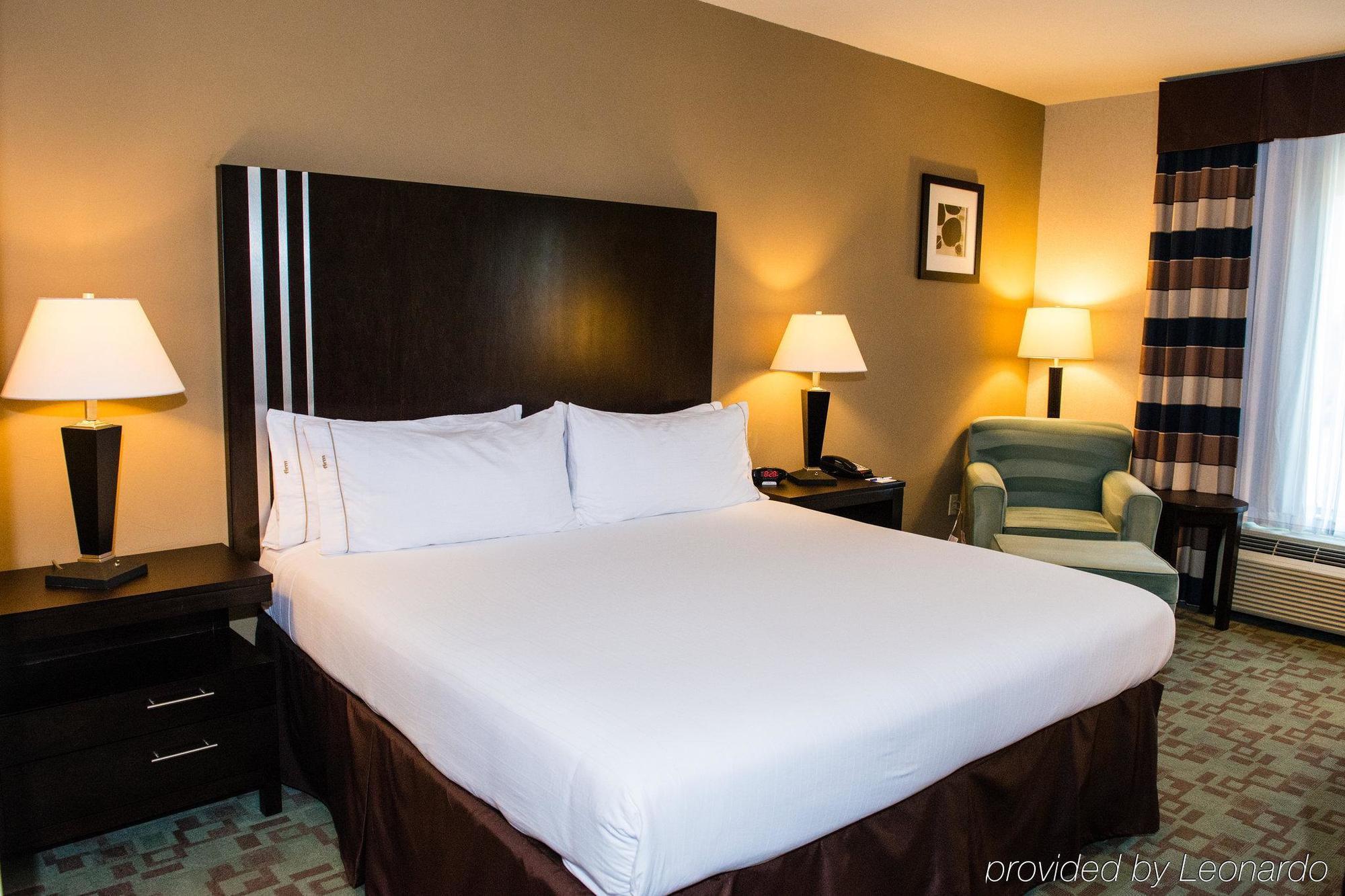 Hotel Express & Houston Nw Beltway 8-west Road By Ihg Jersey Village